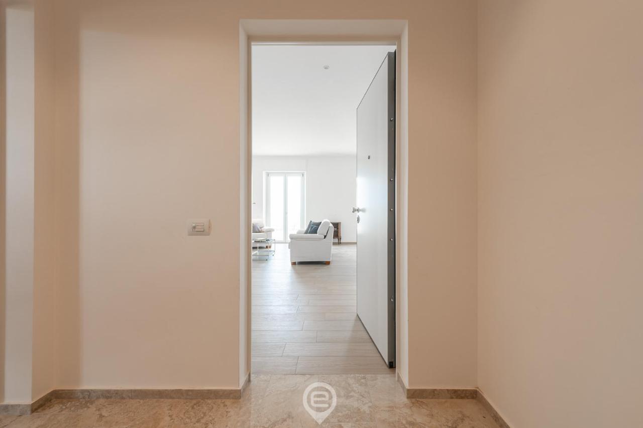Enchanting Panoramic Retreat Cagliari Ngoại thất bức ảnh